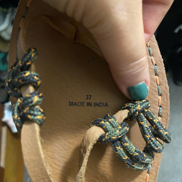 Free People Leather La Jolla Wrap Gladiator Sandal, Tan, Size 37 (US 6.5) - Picture 5 of 6